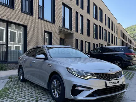 Kia K5 2021 года за 9 200 000 тг. в Алматы – фото 57
