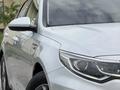 Kia K5 2021 года за 9 200 000 тг. в Алматы – фото 66