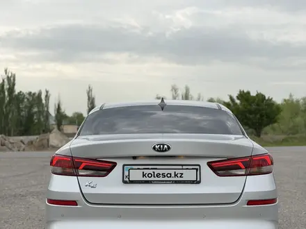 Kia K5 2021 года за 9 200 000 тг. в Алматы – фото 69