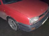 Volkswagen Golf 1993 годаfor700 000 тг. в Алтай – фото 2