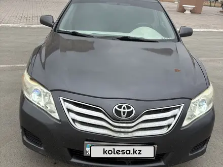 Toyota Camry 2011 года за 6 000 000 тг. в Атырау – фото 9