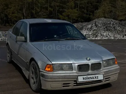 BMW 320 1992 года за 800 000 тг. в Астана