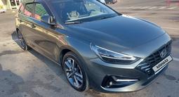 Hyundai i30 2023 года за 8 300 000 тг. в Алматы – фото 2