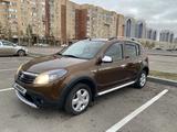 Renault Sandero Stepway 2014 года за 4 100 000 тг. в Семей