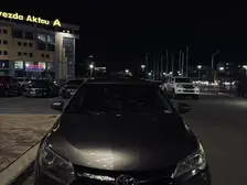 Toyota Camry, 2016