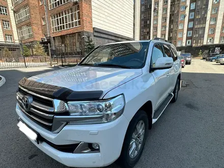 Toyota Land Cruiser 2015 года за 15 000 000 тг. в Астана – фото 4