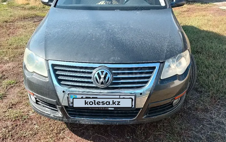 Volkswagen Passat 2005 годаүшін2 800 000 тг. в Алматы