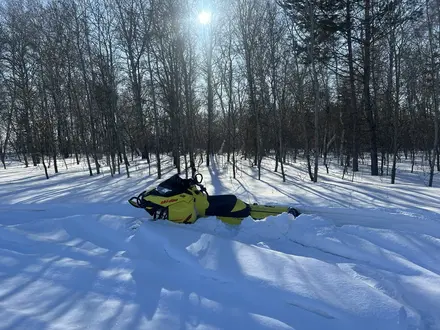 BRP  Ski-Doo Summit 800 2016 года за 3 600 000 тг. в Астана – фото 4