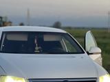 Volkswagen Passat 2010 года за 4 200 000 тг. в Алматы – фото 5