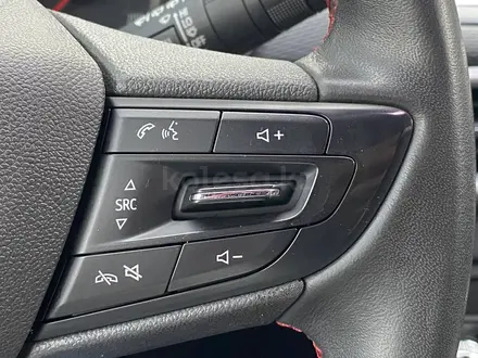 Chevrolet Tracker 2022 года за 6 390 000 тг. в Алматы – фото 14