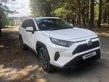 Toyota RAV4 2022 годаfor15 000 000 тг. в Астана – фото 2