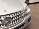 Mercedes-Benz ML 350 2005 годаүшін5 800 000 тг. в Алматы – фото 3