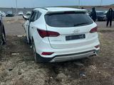 Hyundai Santa Fe 2017 года за 100 000 тг. в Уральск – фото 4