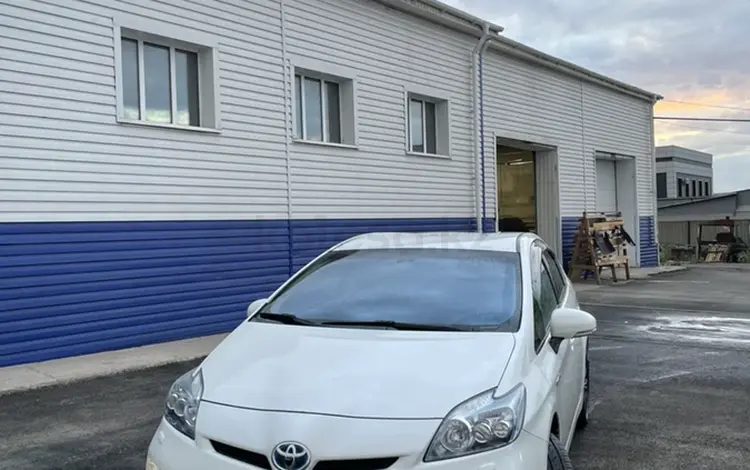 Toyota Prius 2010 года за 8 000 000 тг. в Караганда