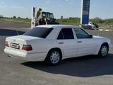 Mercedes-Benz E 320 1994 годаfor3 800 000 тг. в Талдыкорган – фото 2