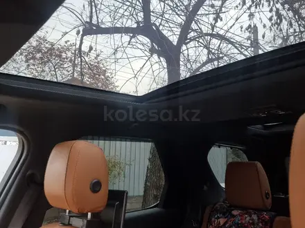 Land Rover Discovery 2017 года за 17 500 000 тг. в Алматы – фото 5