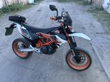 KTM  690 SMC R 2017 годаүшін5 100 000 тг. в Рудный – фото 2