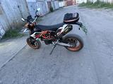 KTM  690 SMC R 2017 годаүшін5 100 000 тг. в Рудный