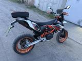 KTM  690 SMC R 2017 годаүшін5 100 000 тг. в Рудный – фото 4