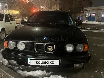 BMW 520 1990 года за 3 000 000 тг. в Шымкент – фото 4