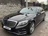 Mercedes-Benz S 400 2013 года за 19 000 000 тг. в Алматы – фото 2