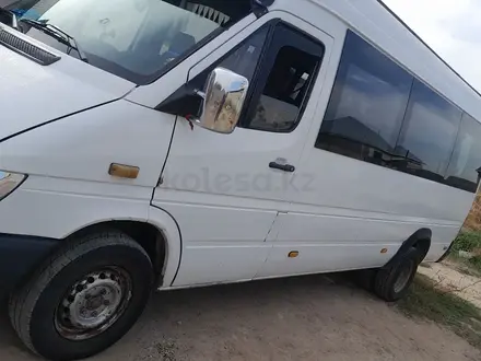 Mercedes-Benz Sprinter 2000 года за 4 500 000 тг. в Туркестан – фото 9