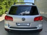 Volkswagen Touareg 2004 года за 4 500 000 тг. в Караганда – фото 5