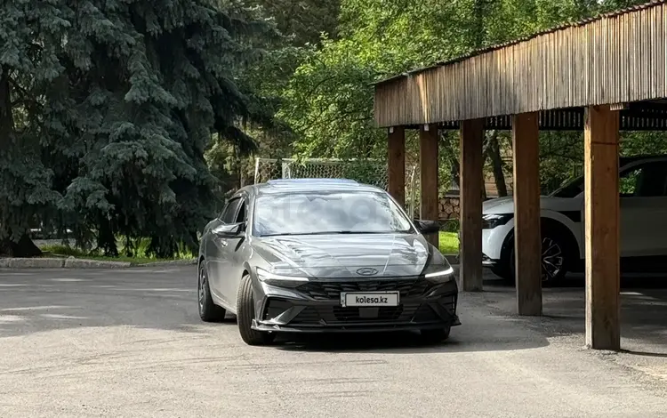 Hyundai Elantra 2023 года за 9 000 000 тг. в Алматы