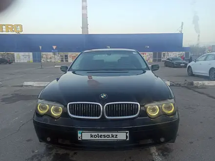 BMW 745 2004 года за 2 300 000 тг. в Алматы – фото 2