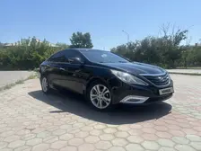 Hyundai Sonata, 2012