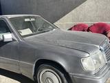 Mercedes-Benz E 230 1991 годаfor1 450 000 тг. в Шымкент – фото 2