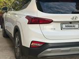 Hyundai Santa Fe 2018 годаүшін12 500 000 тг. в Алматы – фото 5