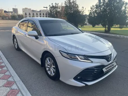 Toyota Camry 2018 года за 11 700 000 тг. в Актау – фото 8