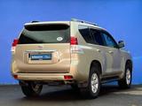 Toyota Land Cruiser Prado 2010 годаfor12 660 000 тг. в Актобе – фото 3