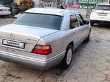 Mercedes-Benz E 220 1995 годаүшін2 100 000 тг. в Алматы – фото 5