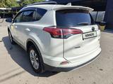 Toyota RAV4 2017 годаүшін13 000 000 тг. в Алматы – фото 5