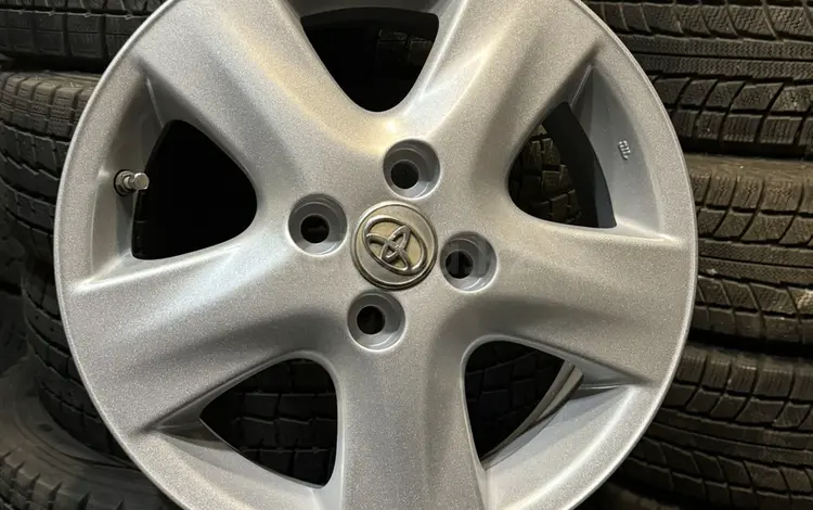 Оригинал Toyota Japan привозные за 122 000 тг. в Алматы