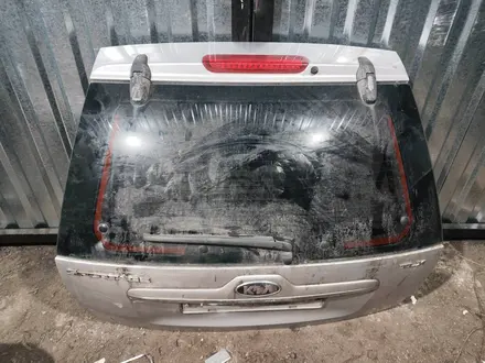 Крышка багажника Kia за 150 000 тг. в Костанай