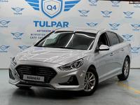 Hyundai Sonata 2018 годаүшін9 500 000 тг. в Алматы
