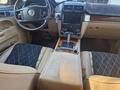 Volkswagen Touareg 2006 года за 5 300 000 тг. в Астана – фото 2