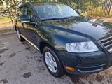 Volkswagen Touareg 2006 года за 5 300 000 тг. в Астана