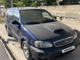 Kia Carnival 2001 года за 700 000 тг. в Шымкент