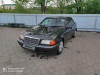 Mercedes-Benz C 180 1995 года за 1 900 000 тг. в Караганда