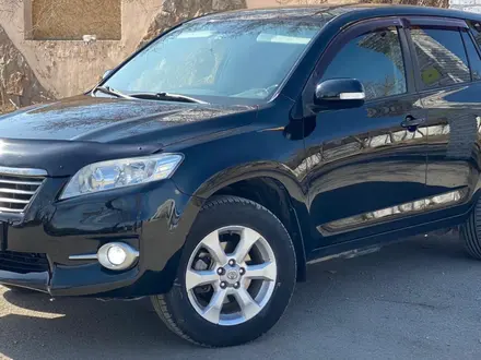 Toyota RAV4 2010 года за 7 000 000 тг. в Караганда