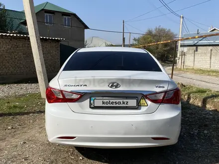 Hyundai Sonata 2011 года за 5 200 000 тг. в Шымкент – фото 4