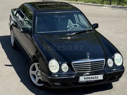 Mercedes-Benz E 320 2002 года за 4 800 000 тг. в Астана – фото 2