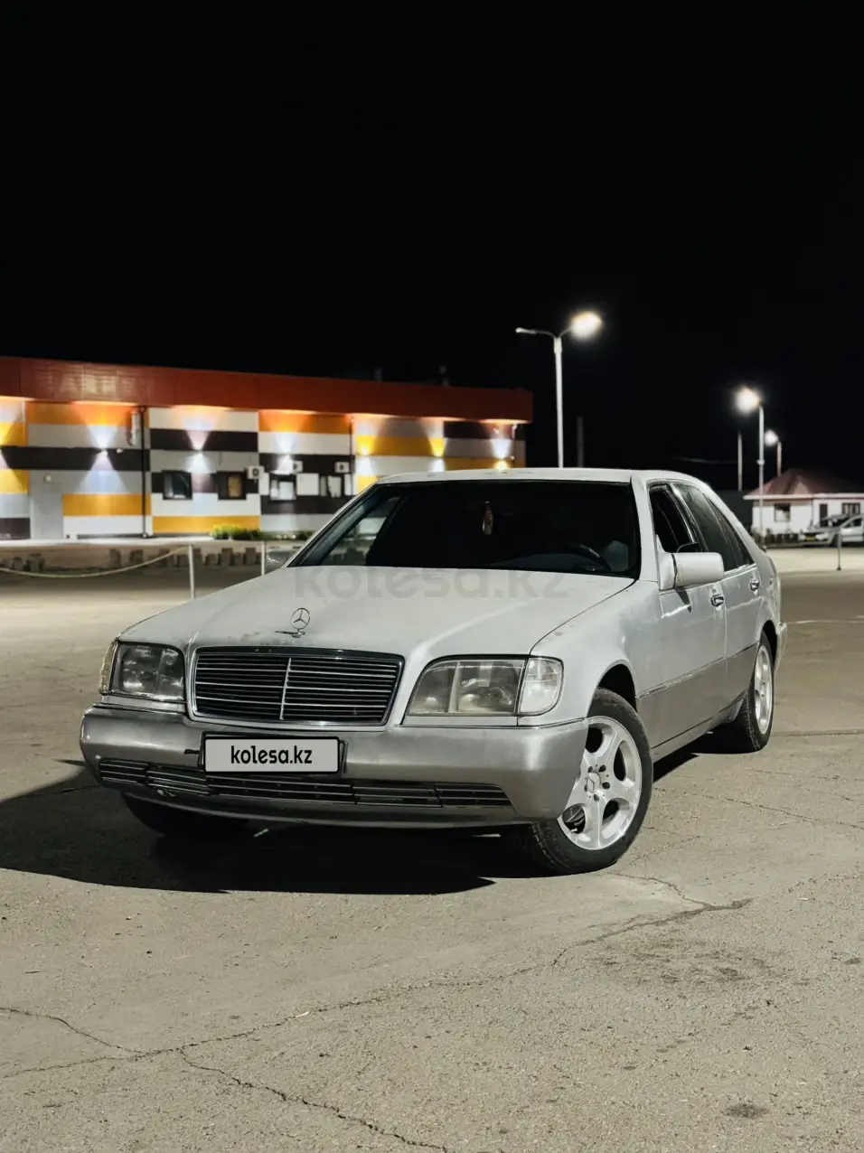 Mercedes-Benz S-Class, 1992