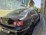 Volkswagen Passat 2008 года за 4 300 000 тг. в Алматы – фото 2