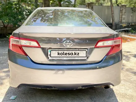 Toyota Camry 2013 года за 7 500 000 тг. в Алматы – фото 2