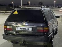 Volkswagen Passat 1990 года за 500 000 тг. в Атырау